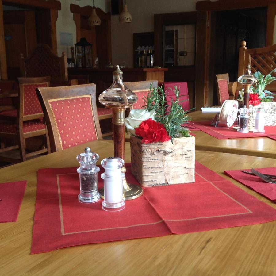 La Locanda Ristorante Pizzeria Garni Ohlstadt Kültér fotó
